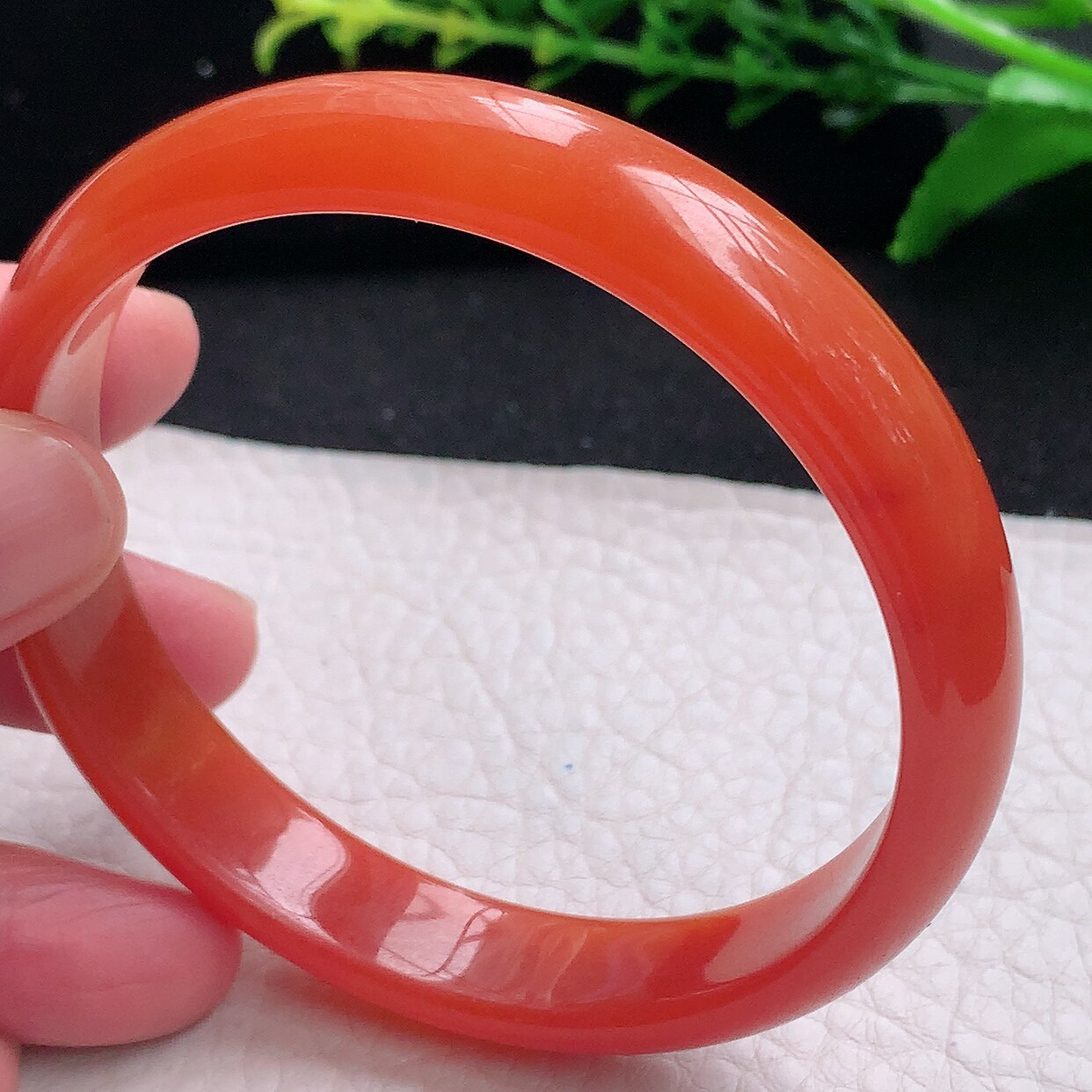 mq大圈口63/12.8/6平安镯 天然缅甸翡翠a货冰润红翡宽边玉镯子