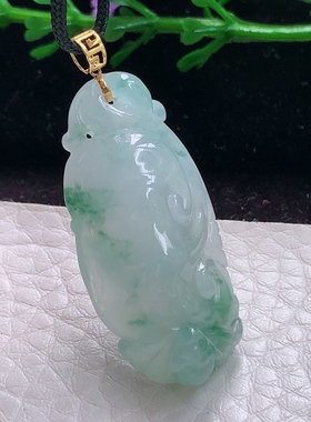 axm实拍37.8*18*10.6缅甸翡翠精雕冰飘花饱满如意 玉吊坠 玉挂件