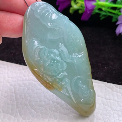Lz实拍71.5*37.3*11.8双彩翡翠A货精雕冰胶花开见佛玉观音玉吊坠