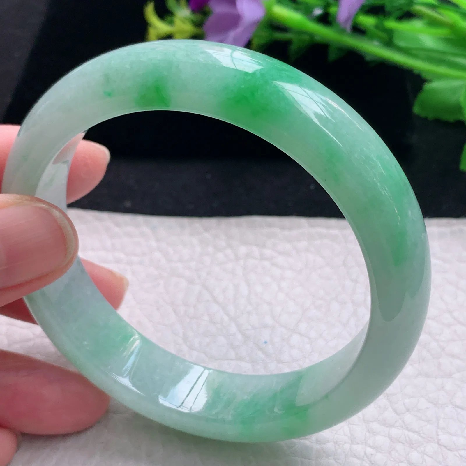 js大圈口60*14.5*8.3平安镯 缅甸翡翠a货手镯飘阳绿宽边玉手环