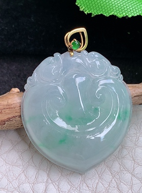 x54自然光28*25.8*4.8精美翡翠a货冰飘花饱满如意头 祥云如意吊坠