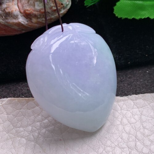 zen实拍41*38.6*13缅甸翡翠a货饱满春带彩寿桃 桃子玉挂件 毛衣坠