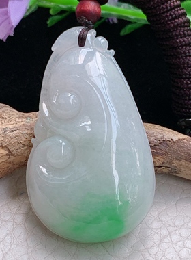 zen实拍49.8*29*10.5缅甸翡翠精美飘绿如意 饱满玉如意玉项坠