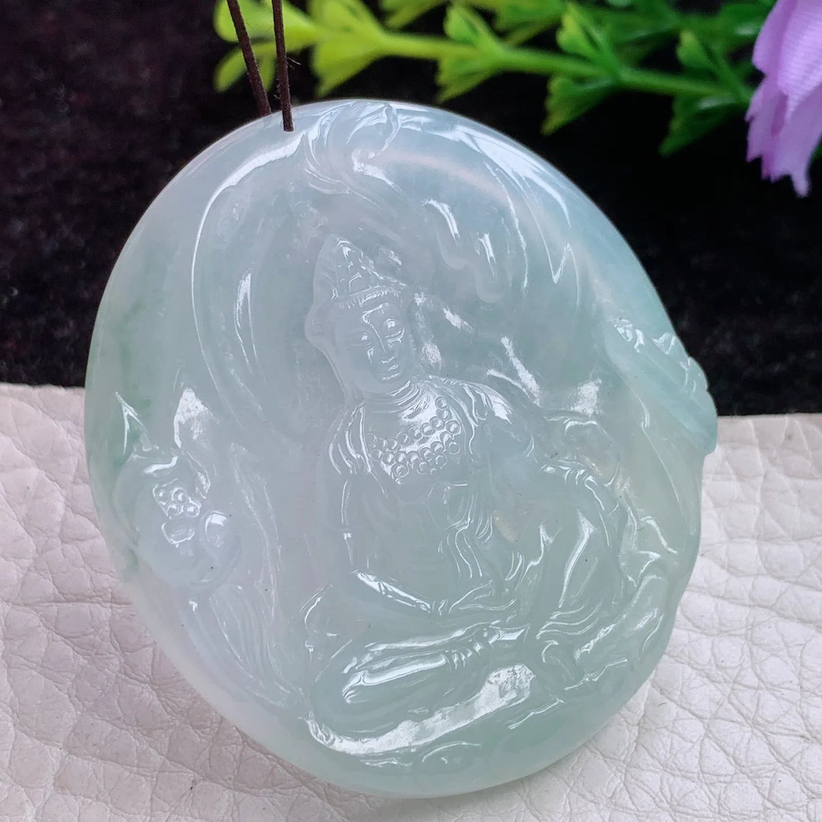 lz实拍46.9*42*5.3缅甸A货翡翠观音吊坠 玉观音牌玉吊坠 玉挂件