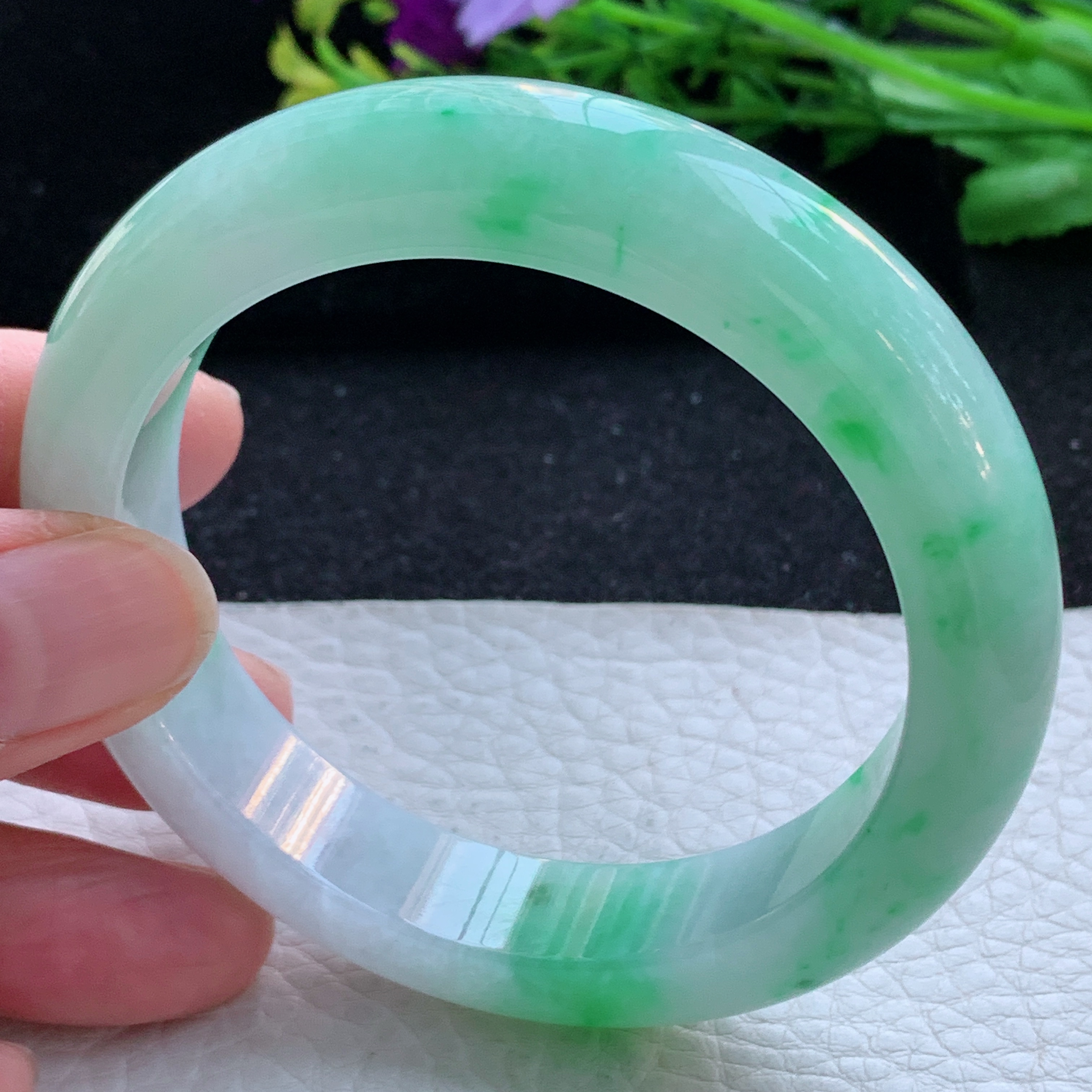 xd自然光57*13.2*9.2平安镯 缅甸翡翠a货玉手镯飘绿花宽边玉手环