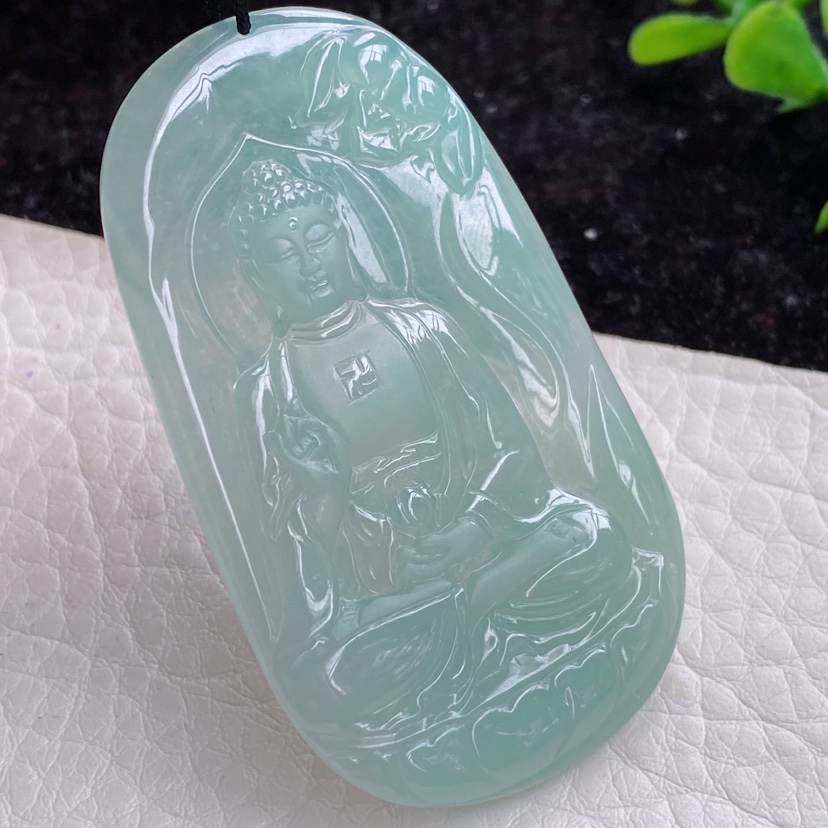 kti实拍缅甸翡翠A货冰绿大日如来佛祖佛主玉坠挂件58.3*32.8*4.5