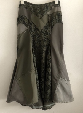 COMME des GARCONS 军绿色立体解构拼接蕾丝鱼尾半裙