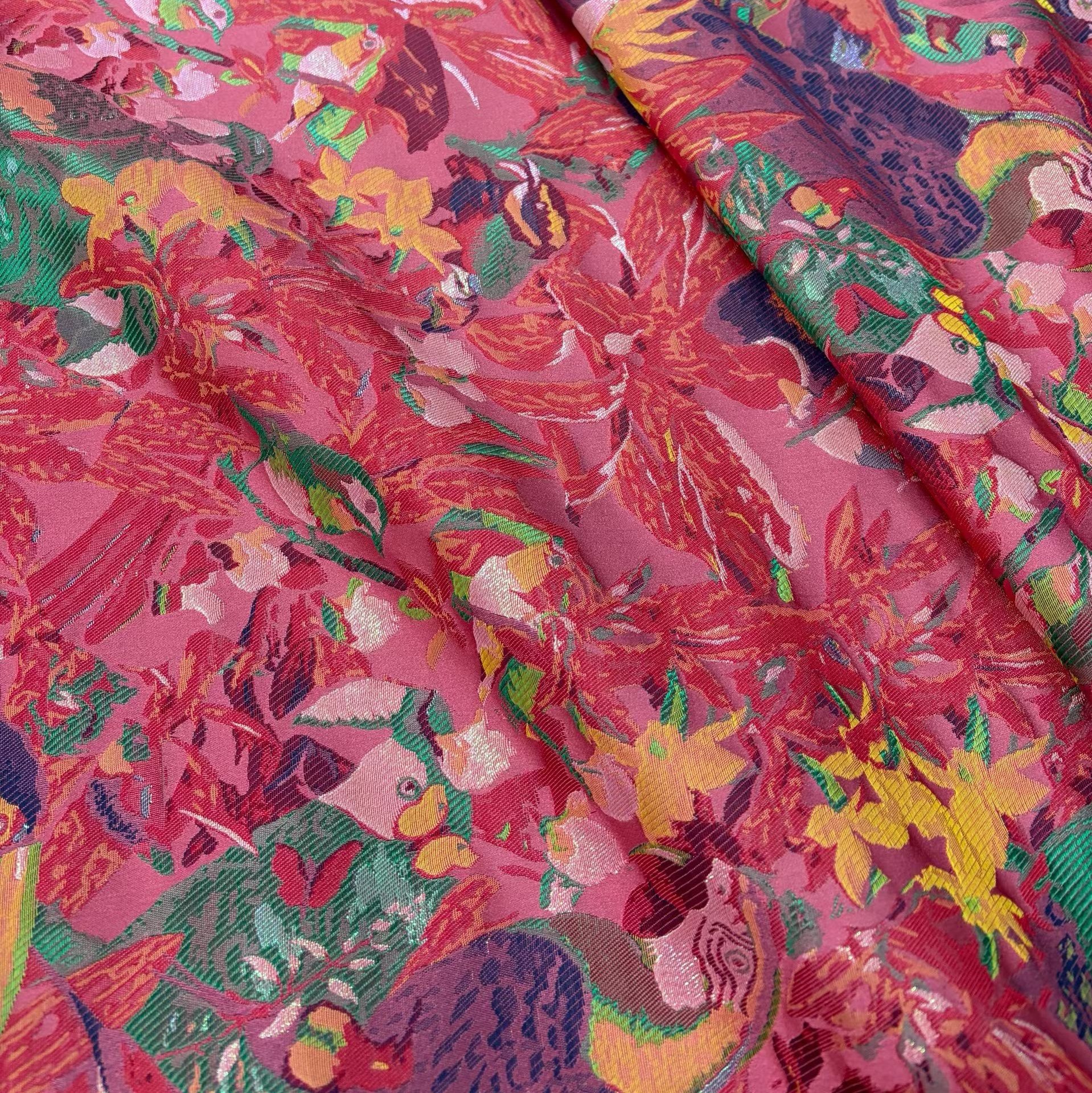 鹦鹉提花宋锦油画感花鸟织金布新中式旗袍汉服DIY面料裙子布阿布,纺织面料/辅料/配套,汉服面料,淘宝优惠券,粉丝福利购,淘宝优惠卷