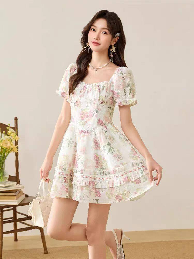 少女心事法式高贵粉色碎花甜美公主风气质高级感连衣裙女夏季新款