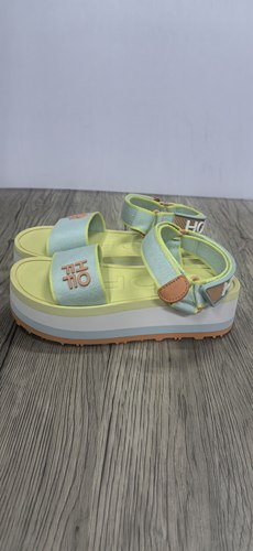 HOFF大码女鞋厚底松糕女凉鞋39 40 42码，底厚4.5cm 运动鞋码