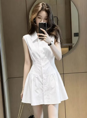 无袖翻领白色衬衫连衣裙