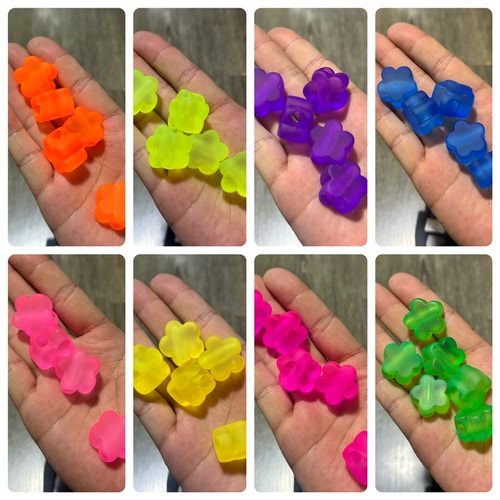 亚克力荧光磨砂透感大孔穿绳应援星星花朵通孔DIY手机包链配饰