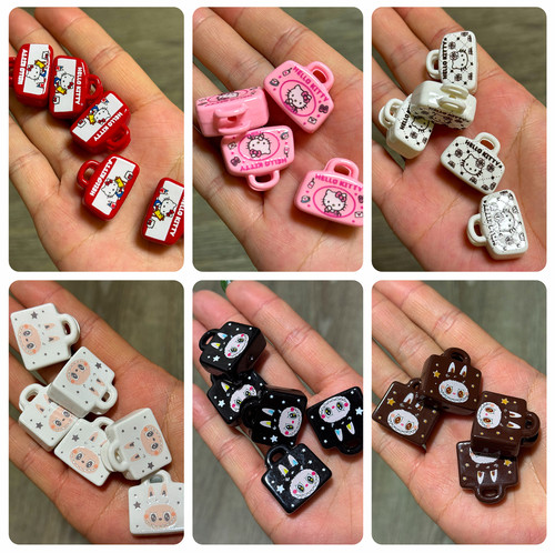 卡通kitty凯蒂猫可爱包拉布布通孔串珠DIY手机包链钥匙扣配饰