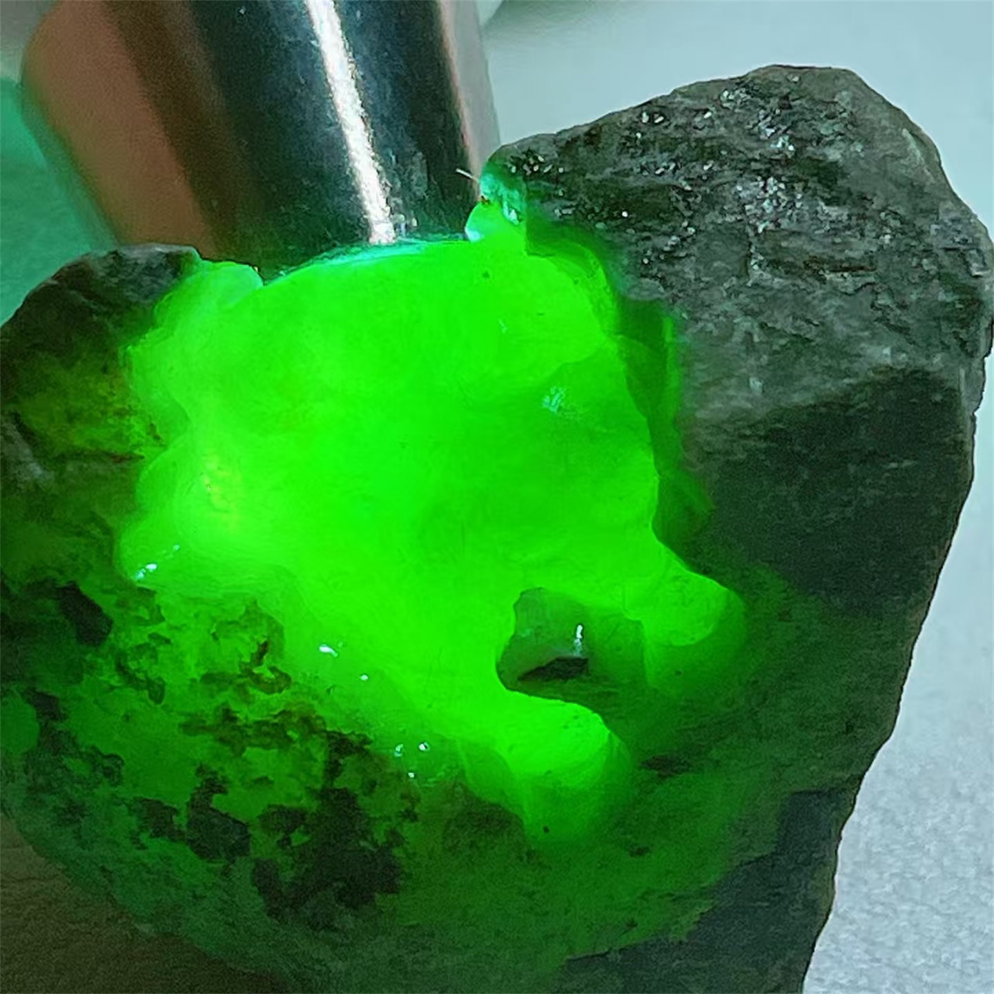 A14 精品缅甸天然翡翠原石老坑后江场口色料戒面料  重27克