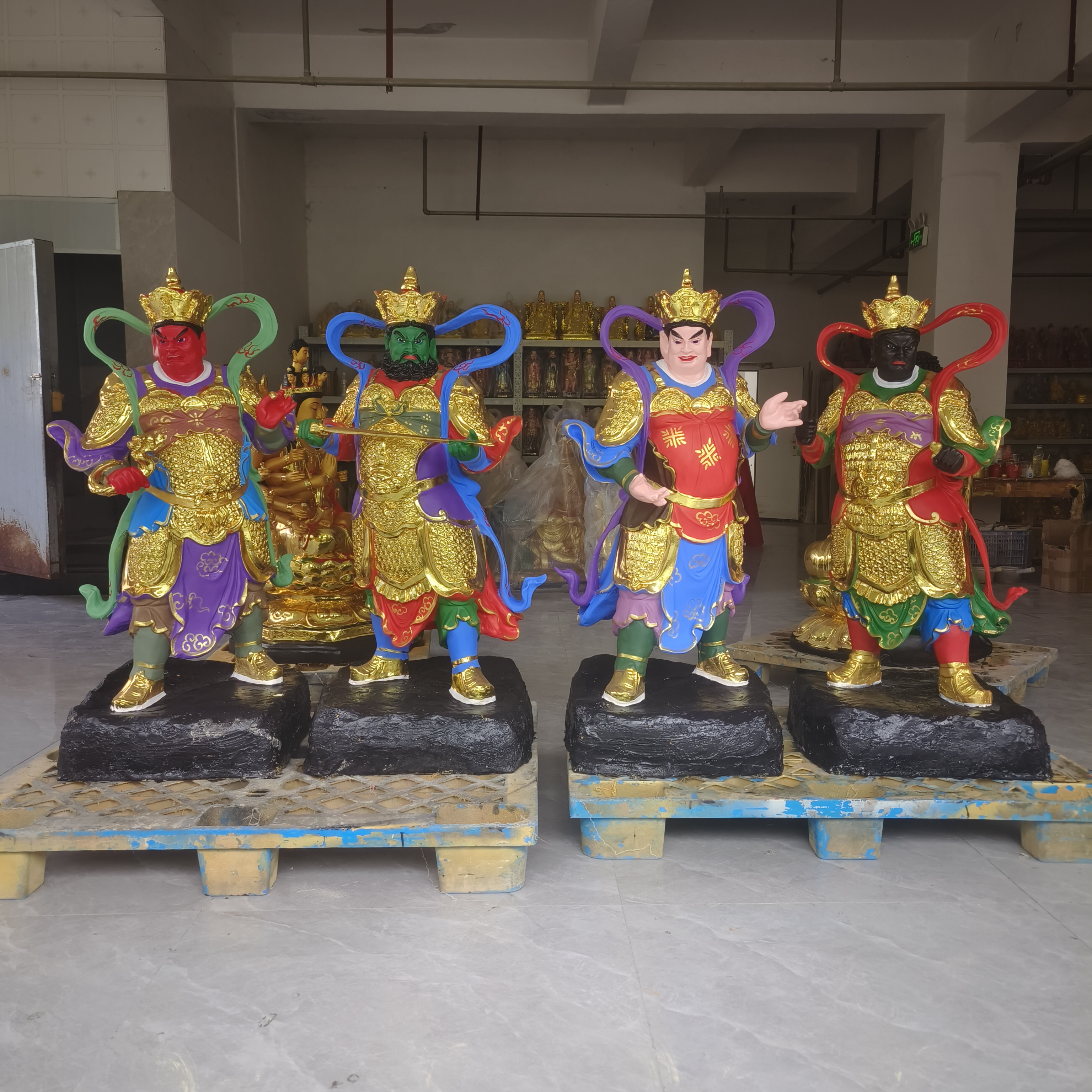 树脂玻璃钢神像佛像大型寺院道观供奉摆件四大天王护法像1.3米