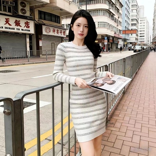 裙 打底修身 针织包臀连衣裙女2026新款 小香风条纹收腰显瘦百搭四季