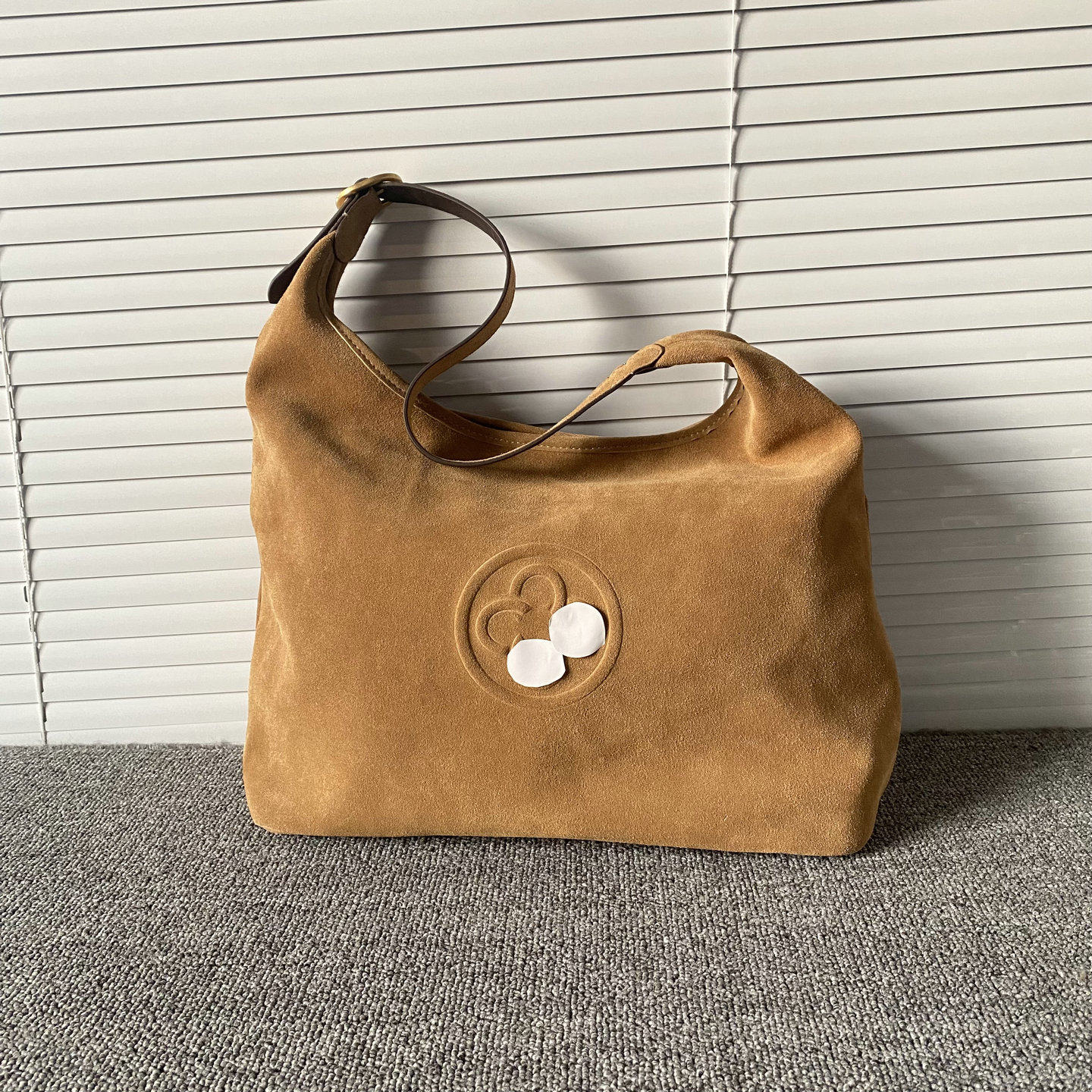 【猫店尾货】hobo托特包2026新款牛皮绒面大容量单肩通勤斜挎包,箱包皮具/热销女包/男包,托特包,淘宝优惠券,粉丝福利购,淘宝优惠卷