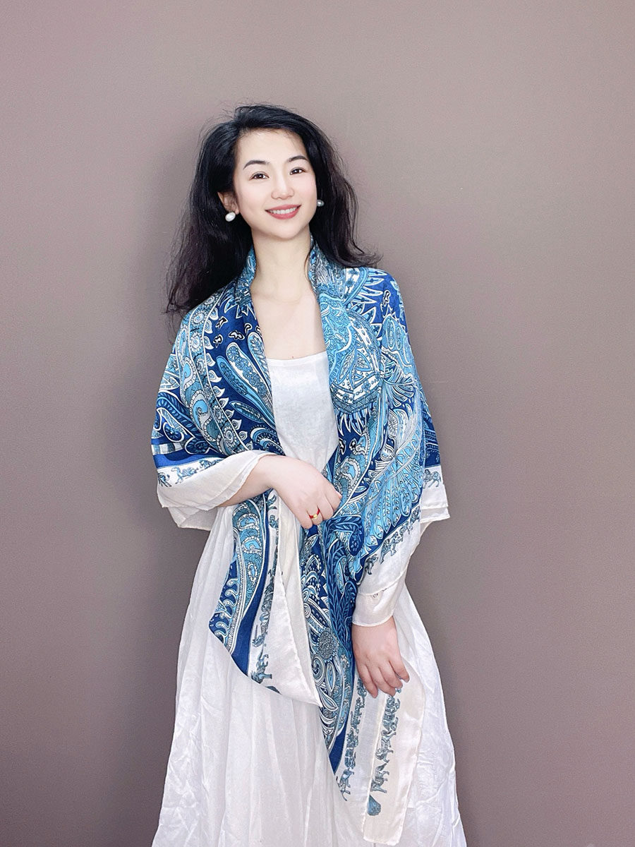 春夏季蓝色百搭130方巾披肩围巾