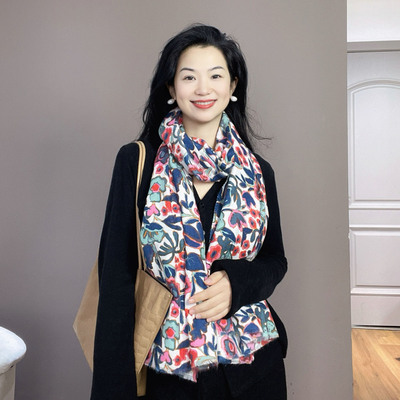 法式风！蓝色仿羊绒围巾女士2025新款冬轻奢高级感护颈保暖围脖