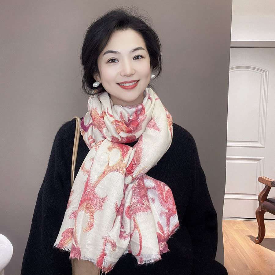 独家！红色印花仿羊绒围巾女冬季法式优雅浪漫保暖围脖春秋披肩