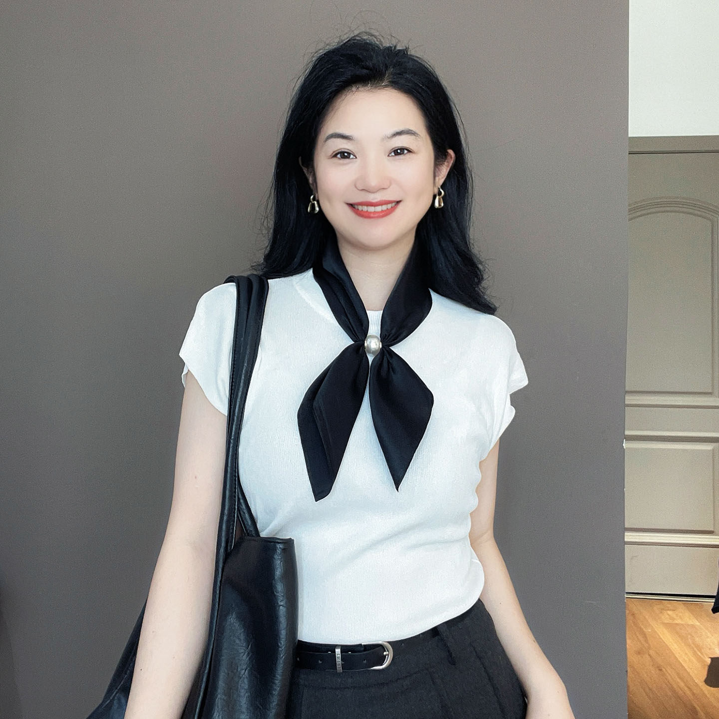 项链珍珠磁吸扣黑色真丝丝巾小丝巾女100%桑蚕丝护颈装饰领巾围巾
