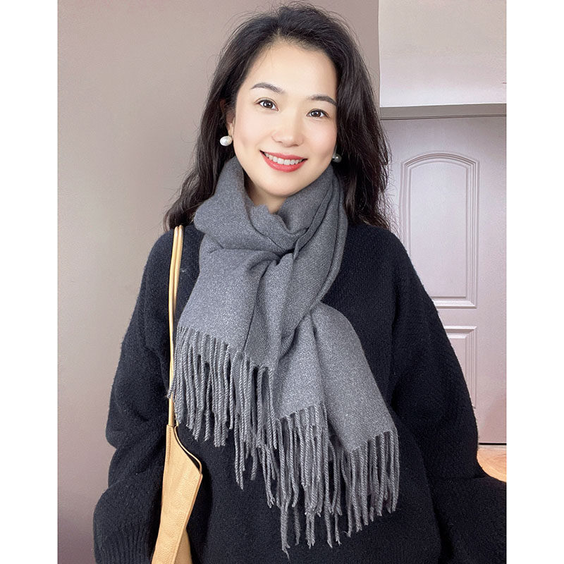 灰色围巾女士冬季2025新款仿羊绒高级感披肩两用日系百搭保暖围脖