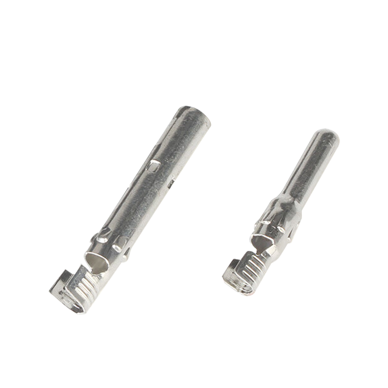 MC4光伏连接器内芯公母插头光伏板太阳能组件正负光伏连接器配件