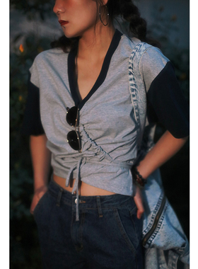 threeday复古短款经典拼色t恤女宽松V领短袖上衣纯棉抽绳交叉绑带