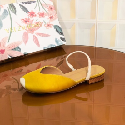 1001/3CM牛皮清仓撤柜断码处理春季舒适女尖头搭扣拼色包头拖修面