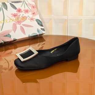 女士鞋 9223 低跟方扣浅口瓢鞋 撤柜清仓处理四季 软底 2CM真丝布断码