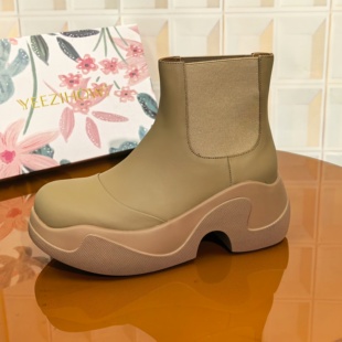 百搭女胶粘学院风 撤柜清仓处理单靴圆头短靴冬季 1188 5CM牛皮断码