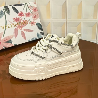 5640/5CM断码撤柜清仓处理牛皮春季常规款休闲厚底百搭时尚休闲鞋