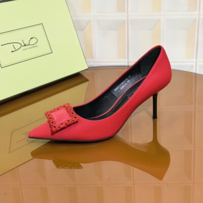 6378/6CM真丝清仓撤柜断码处理皮时尚百搭方扣女士新款婚鞋高跟鞋