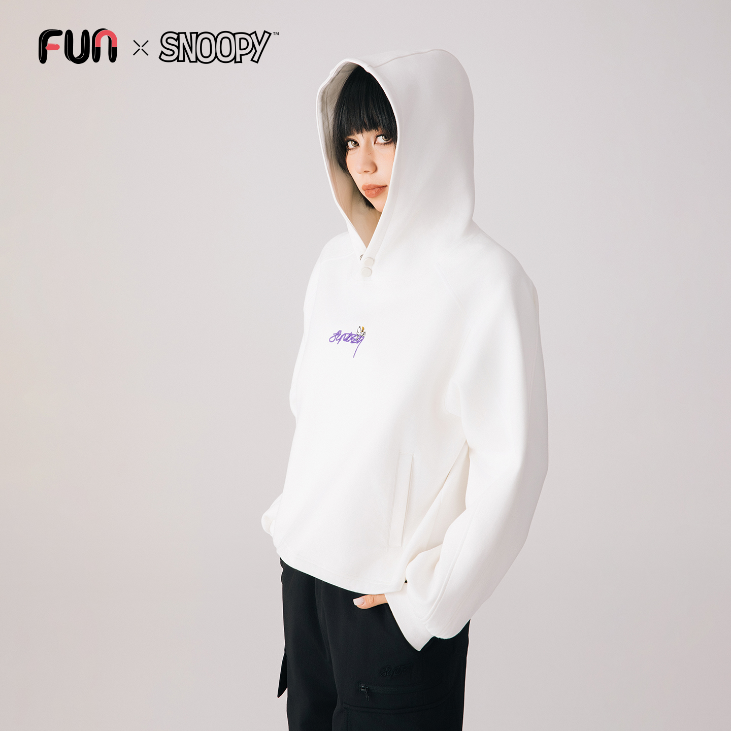 Fun2025秋冬季商场同款史努比联名白色连帽卫衣女长袖套头上衣
