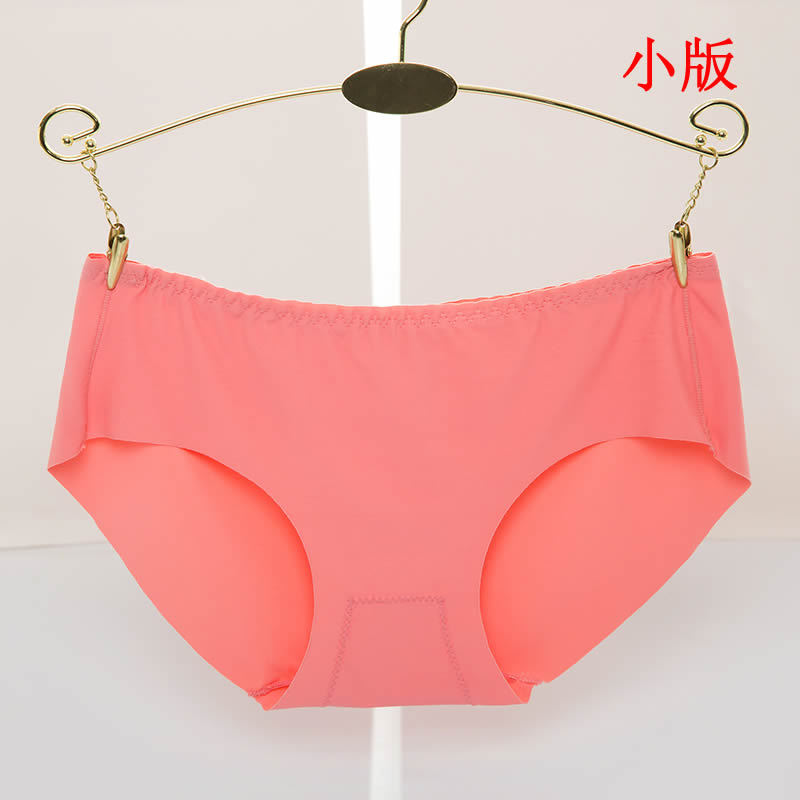 速卖通外贸夏季新款 一片式无痕冰丝三角女士内裤少女糖果色内裤