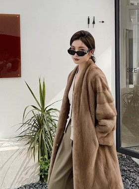 一起法式复古风中长毛绒大衣25197
