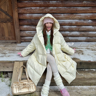 一起羽绒颜值爆表～奶油色系连帽宽松长款保暖羽绒服外套258832