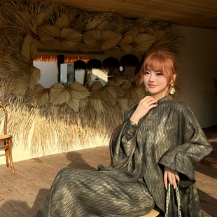 Y393 ysj 一起新桑蚕丝人丝织金渐变炒色立体剪裁小衫 只卖小衫