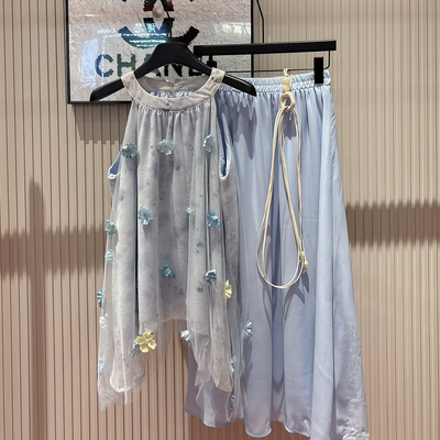 一起-优雅度假风立体花背心+显瘦半身裙两件套套装(配腰带)w1297