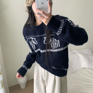 一一起复古风提花图案圆领宽松保暖毛衣YS1 2558