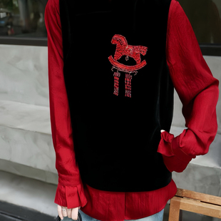 一起26年早春中式立领重工小马钉珠丝绒马甲YS3-xy1