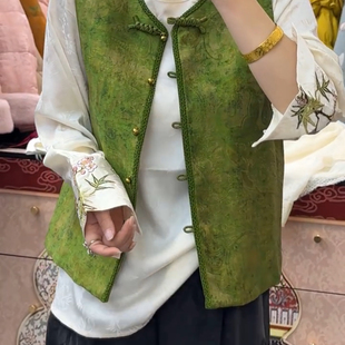 一起26年早春新中式 优雅气质国风盘扣提花马甲xx7765