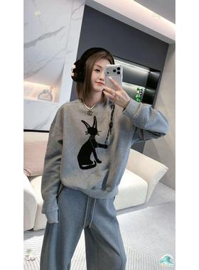 熙薇【兔然心动】2025冬季新款时尚百搭休闲加绒卫衣H6644