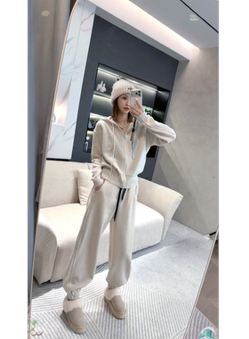 熙薇【藏肉魔法】2025秋季新款时尚加绒休闲萝卜裤卫裤H6095