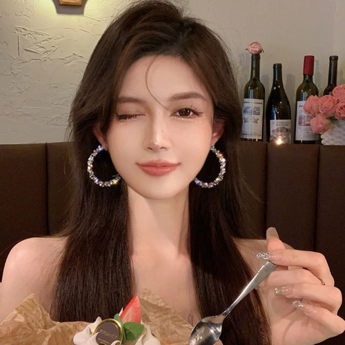 蕾丝红唇日韩日韩高级感小众设计