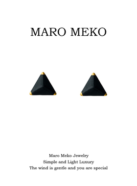 Maro Meko设计师新款小众黑色三角形小耳钉简约气质日常耳饰耳夹