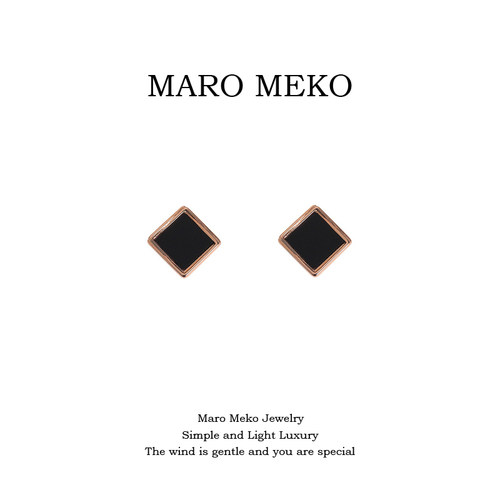 MaroMeko黑色方块耳钉