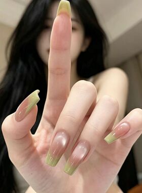 绿色渐变穿戴甲长款美甲成品贴片高级感显白新款
