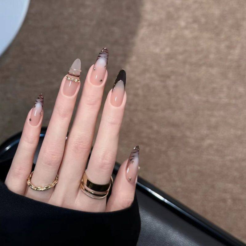 M360鎏金豹纹法式高级感美甲贴片显白显气质半手工穿戴甲可拆卸,彩妆/香水/美妆工具,穿戴甲/甲片,淘宝优惠券,粉丝福利购,淘宝优惠卷