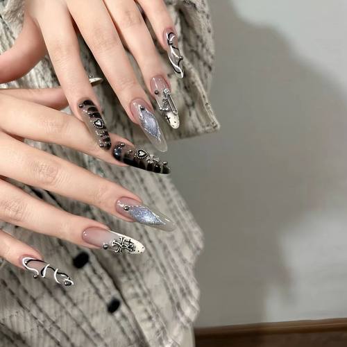 猫眼暗黑蛇纹美甲穿戴甲